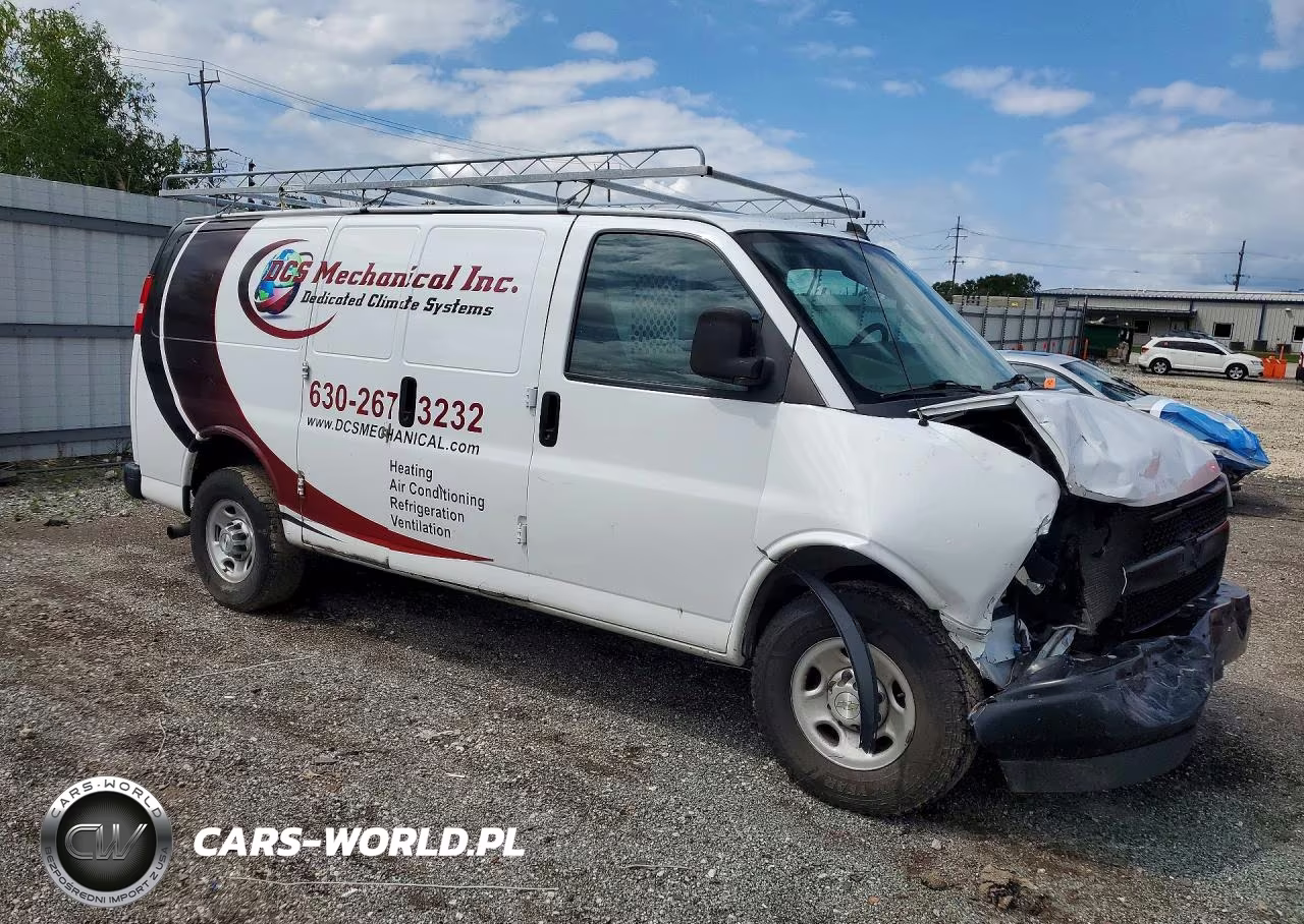 2021 Chevrolet Express G2500 VIN:1GCWGAFP1M1162378 - 4