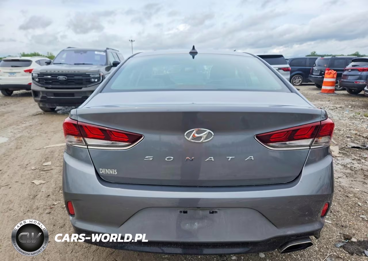 2018 Hyundai Sonata Sel+ VIN:5NPE34AF6JH720396 - 6