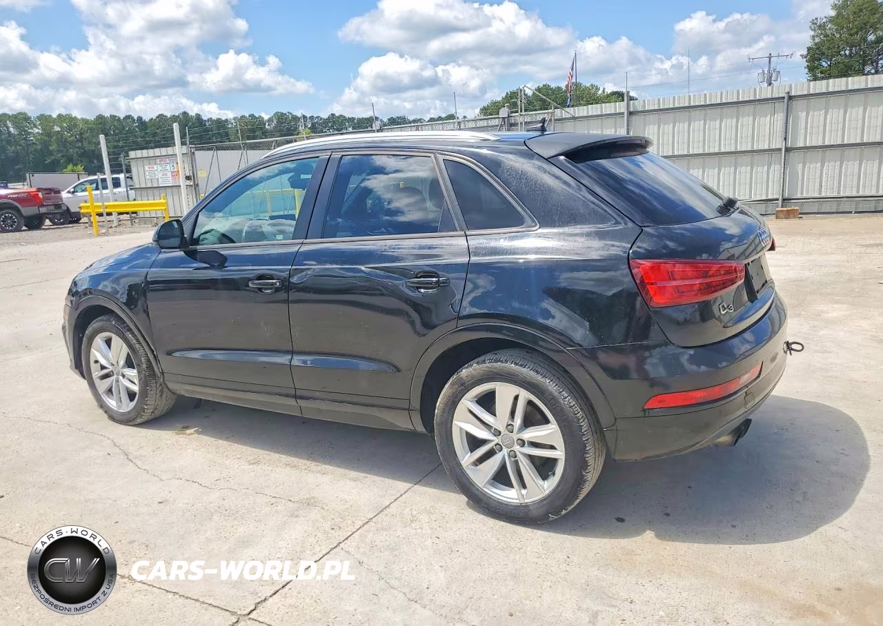 2017 Audi Q3 Premium VIN:WA1BCCFSXHR017013 - 2