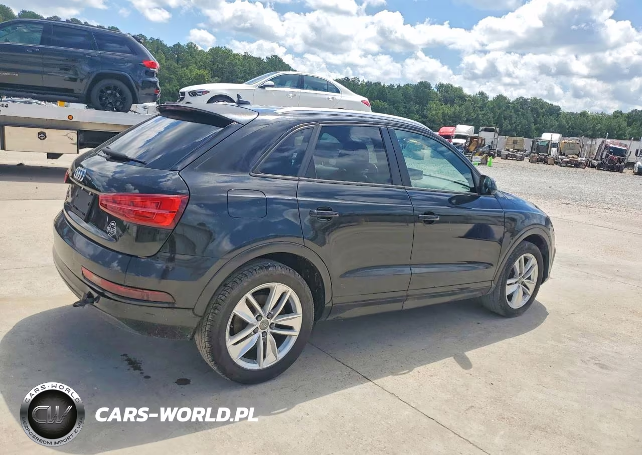 2017 Audi Q3 Premium VIN:WA1BCCFSXHR017013 - 3