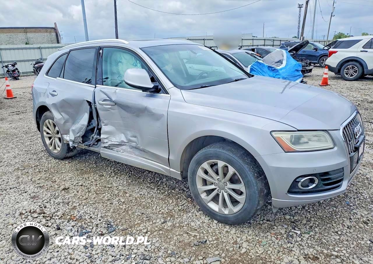 2016 Audi Q5 Premium Plus VIN:WA1L2AFP0GA012357 - 4