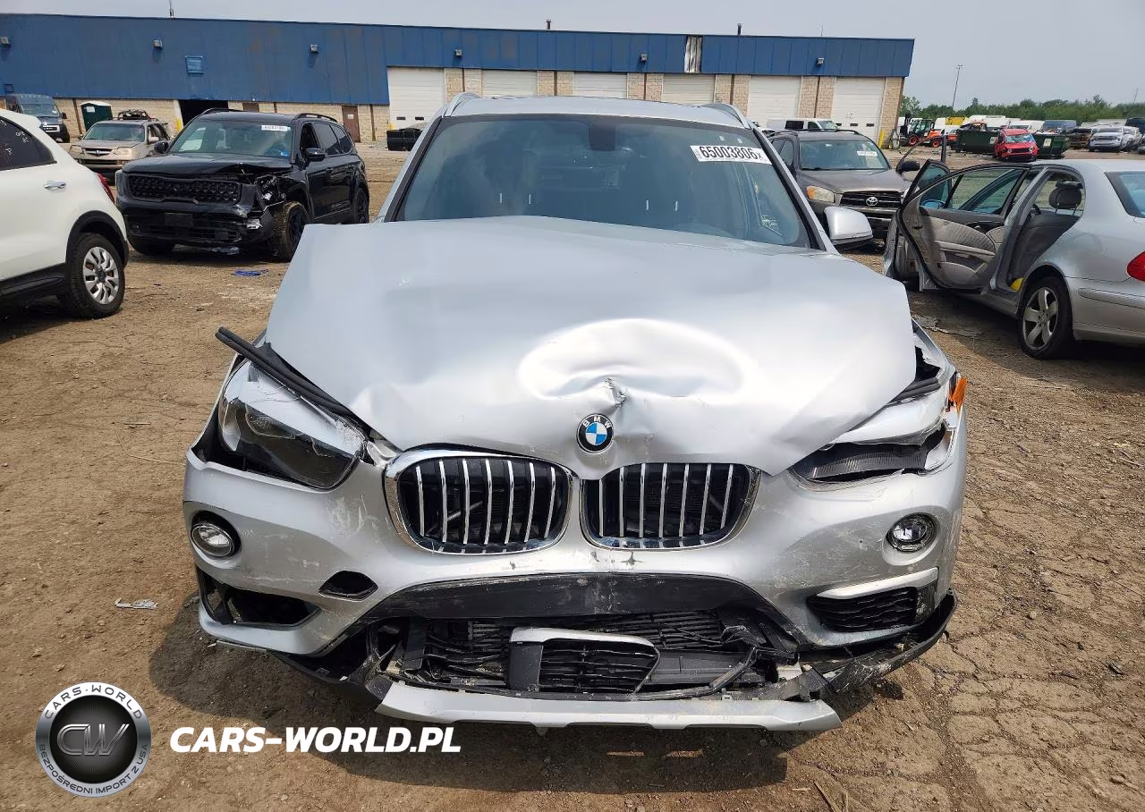 2018 BMW X1 xDrive28I VIN:WBXHT3C32J5L27931 - 5