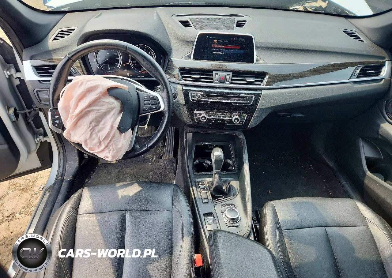 2018 BMW X1 xDrive28I VIN:WBXHT3C32J5L27931 - 8