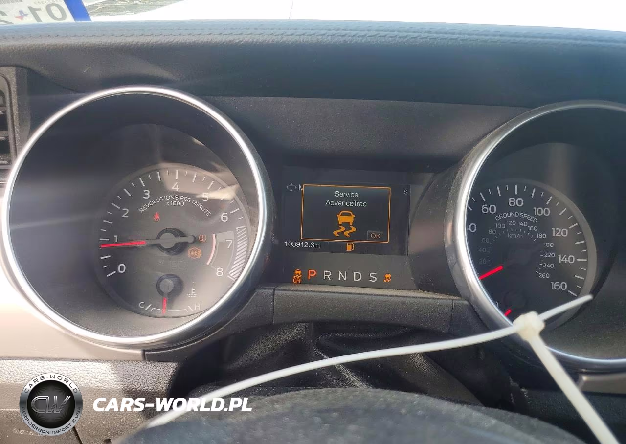 2020 Ford Mustang VIN:1FATP8UH7L5101573 - 9