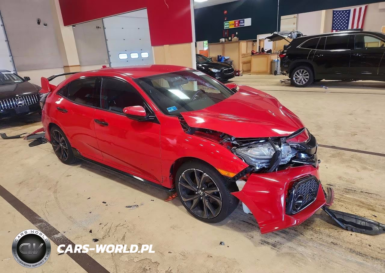 2018 Honda Civic Sport VIN:SHHFK7H44JU426165 - 4