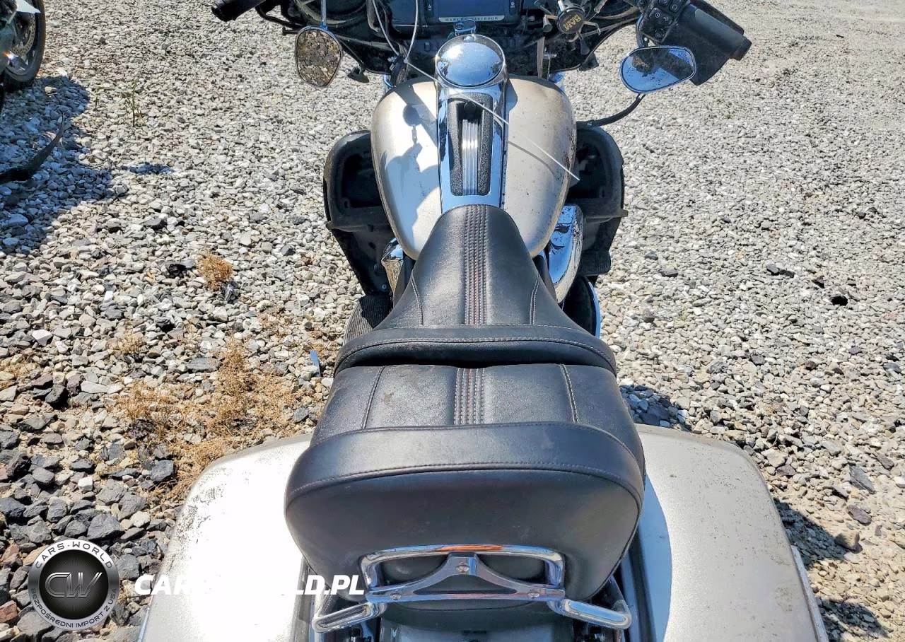 2018 Harley-Davidson Flhtk Ultra Limited VIN:1HD1KED19JB663229 - 6