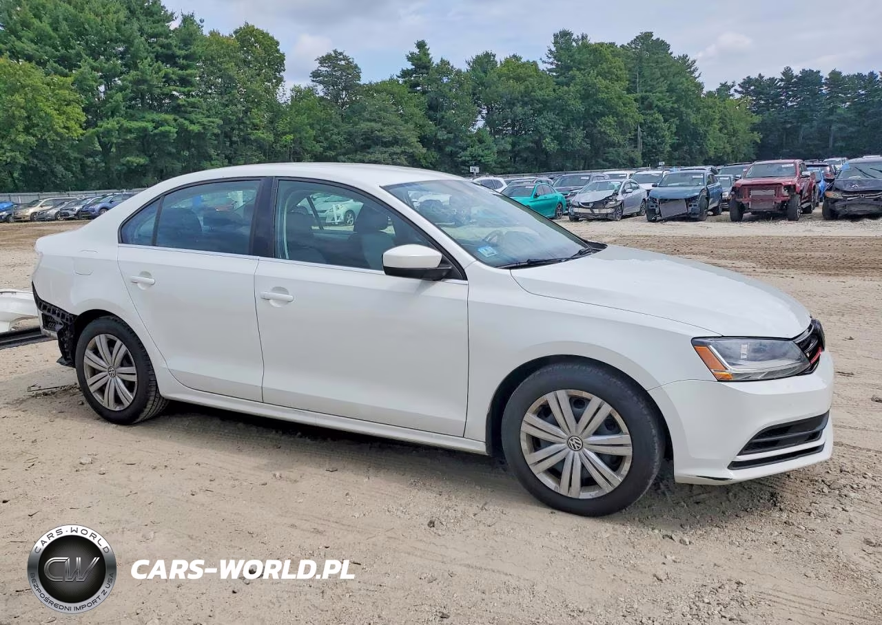 2017 Volkswagen Jetta S VIN:3VW2B7AJ3HM369556 - 4