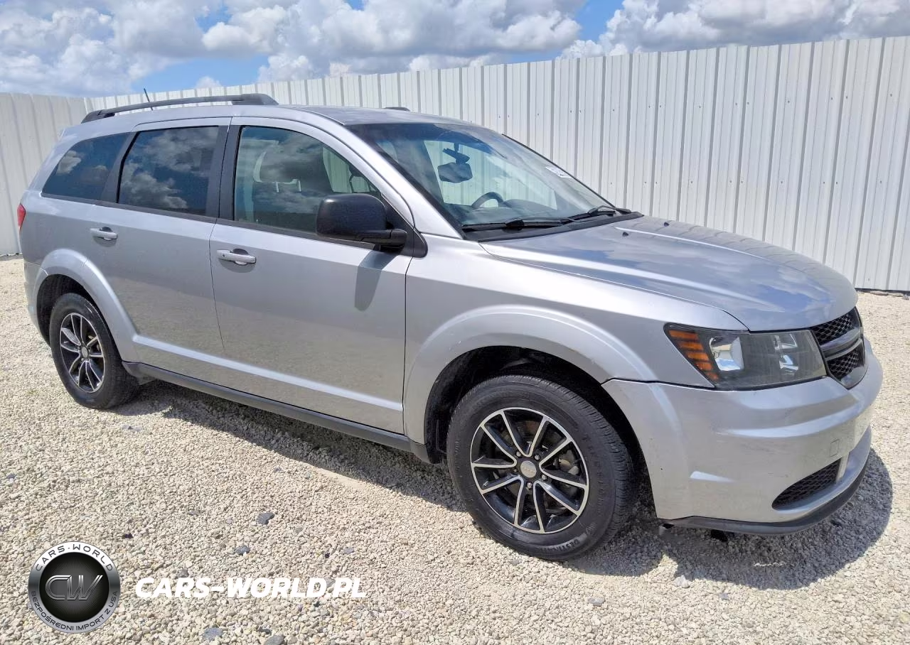2017 Dodge Journey Se VIN:3C4PDCAB1HT587313 - 4