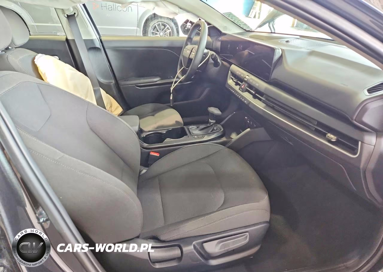 2026 Kia K4 Lxs VIN:3KPFT4DE5TE312566 - 7