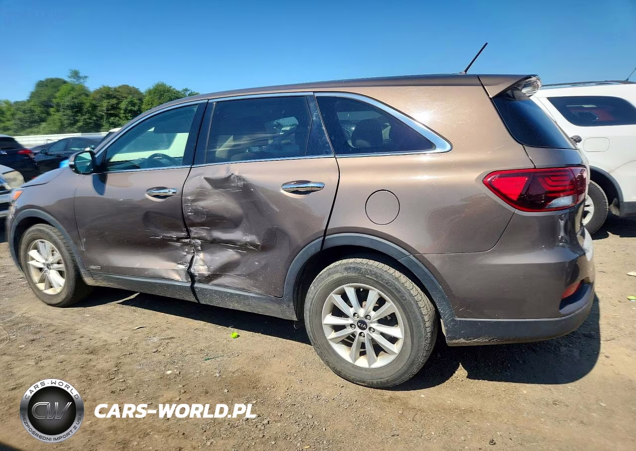 2019 Kia Sorento Lx V6 VIN:5XYPGDA57KG451161 - 2
