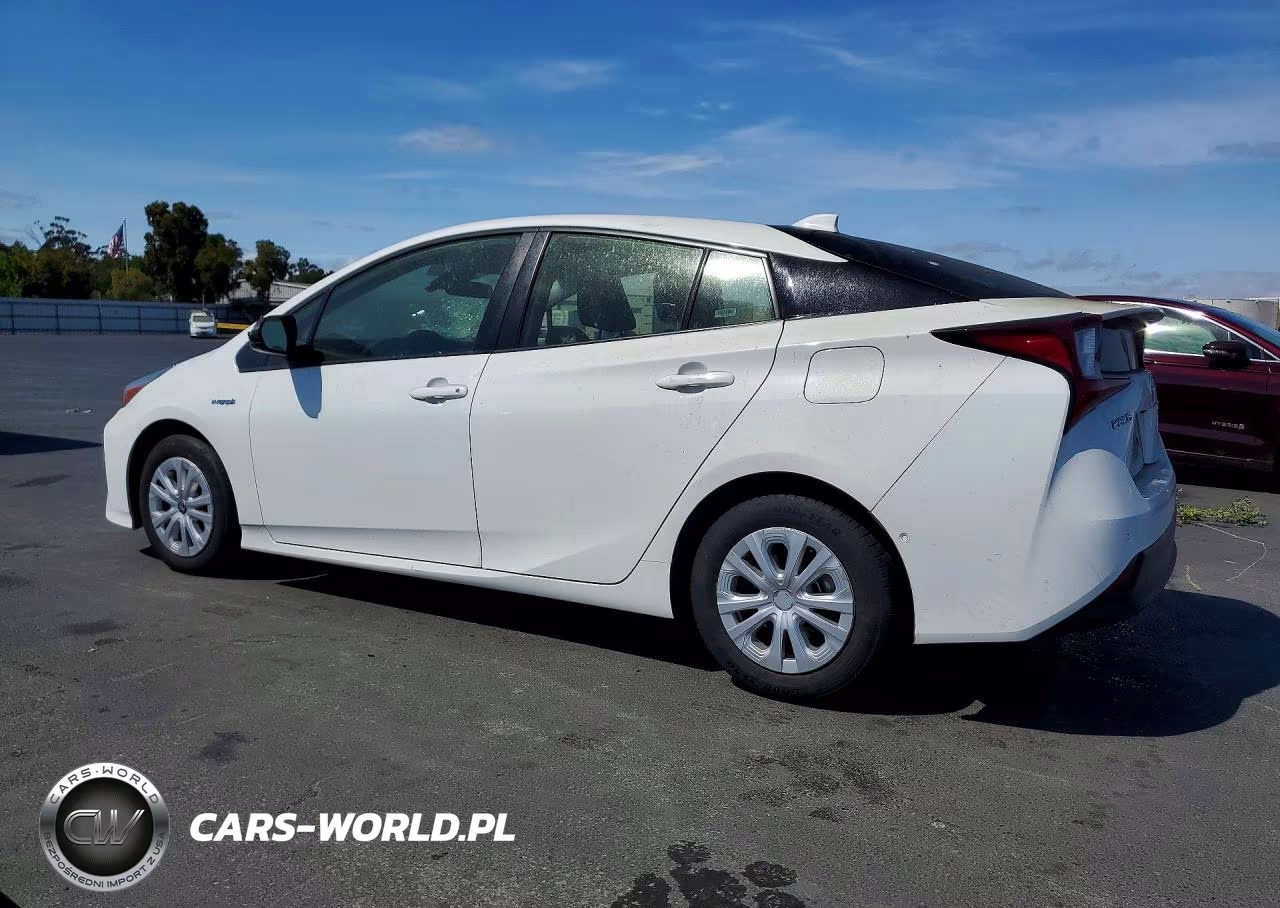2021 Toyota Prius Le VIN:JTDKAMFU3M3144153 - 2