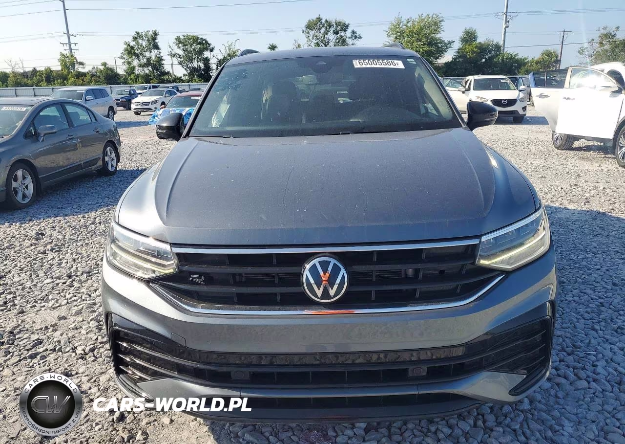 2023 Volkswagen Tiguan Se R-Line Black VIN:3VVCB7AX6PM106103 - 5