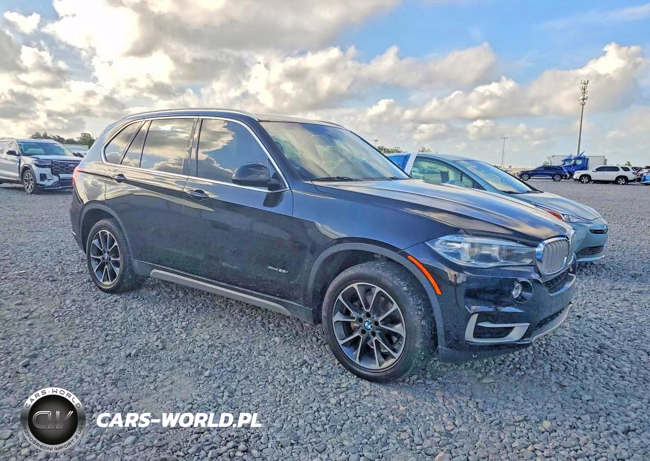 2018 BMW X5 xDrive35I VIN:5UXKR0C52J0X99477 - 4