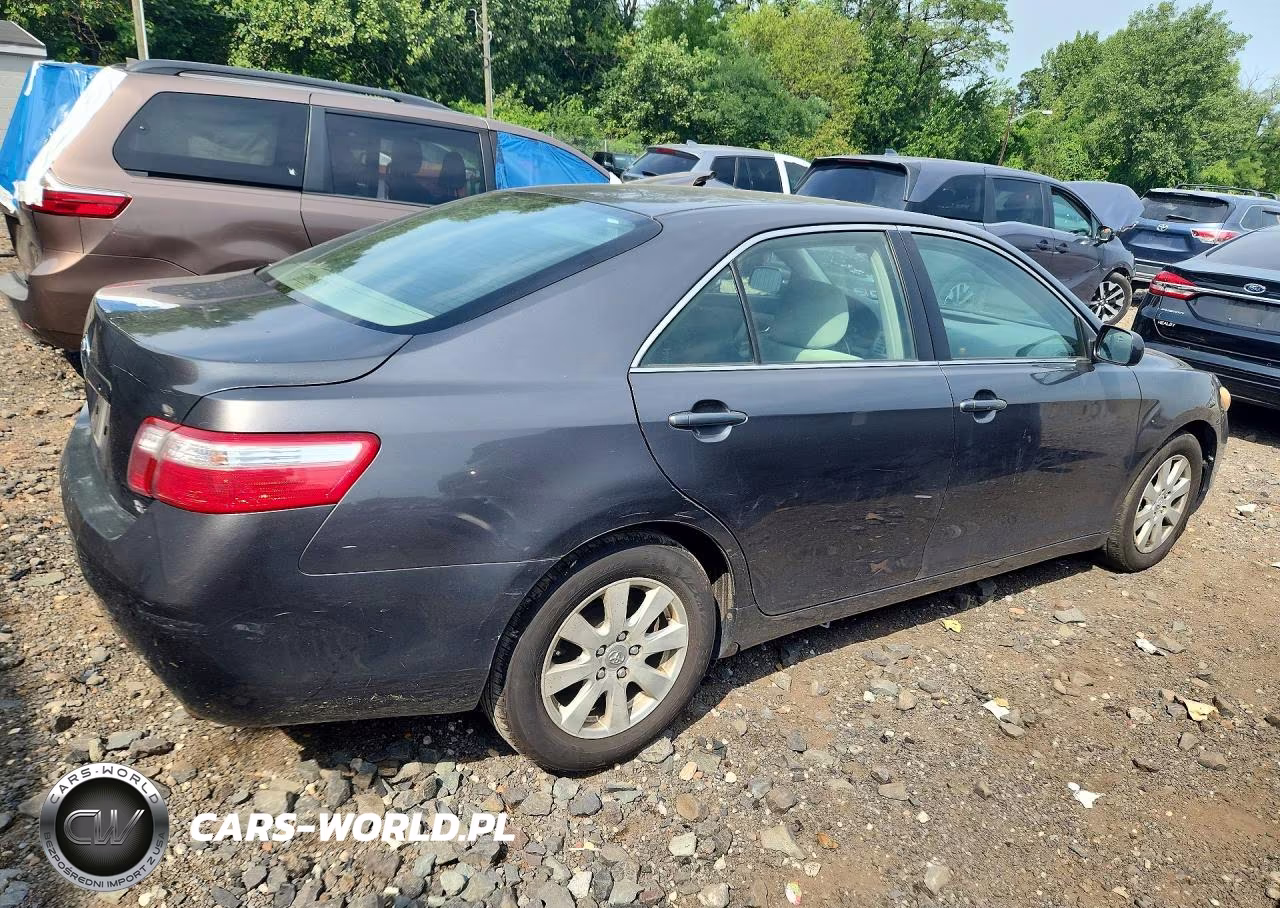 2007 Toyota Camry Xle VIN:JTNBE46K273096468 - 3