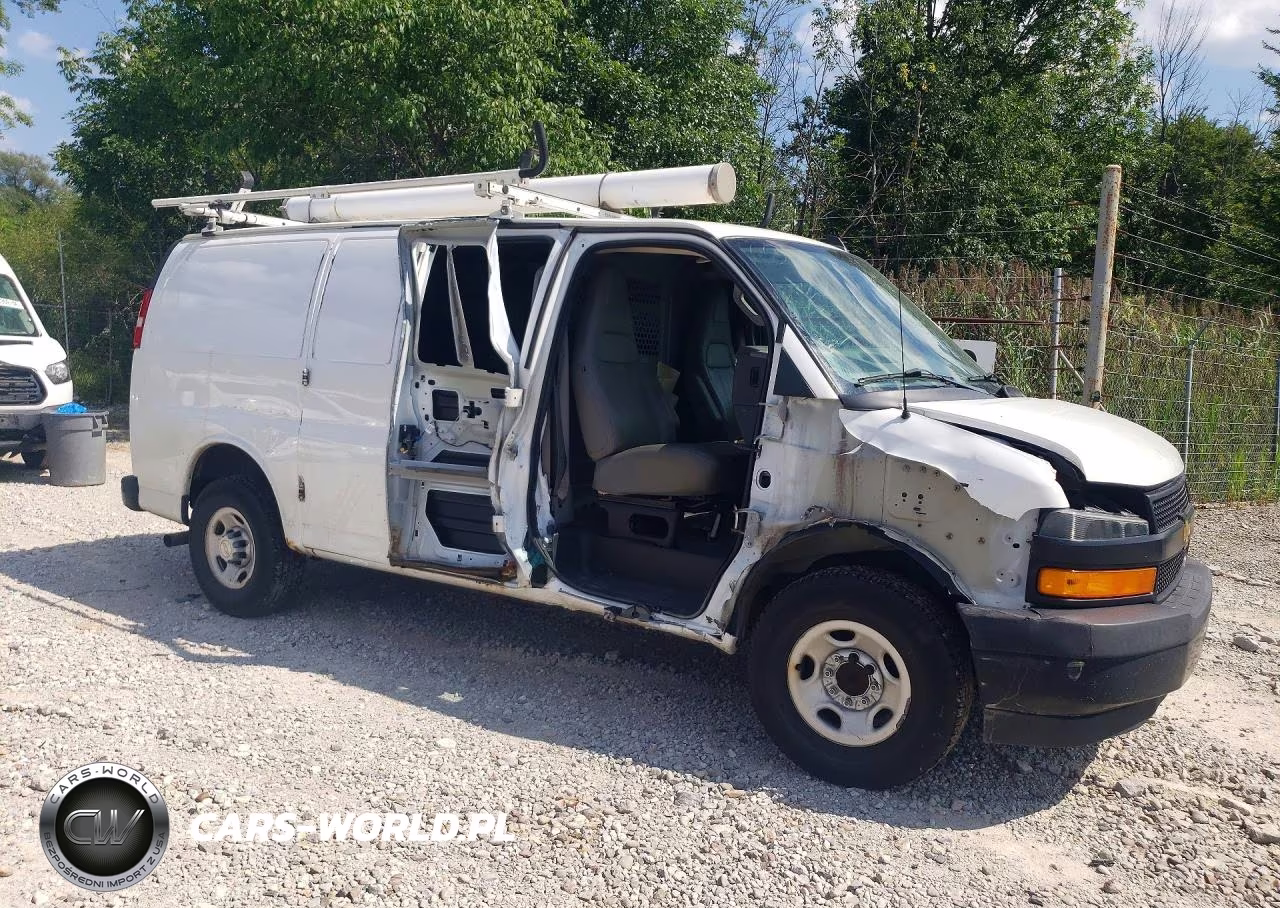 2019 Chevrolet Express G2500 VIN:1GCWGAFP2K1160006 - 4