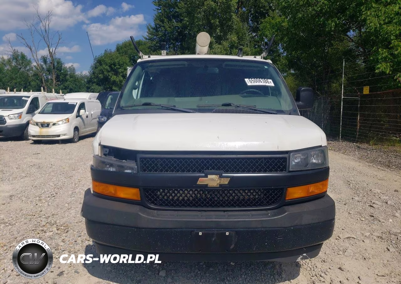 2019 Chevrolet Express G2500 VIN:1GCWGAFP2K1160006 - 5