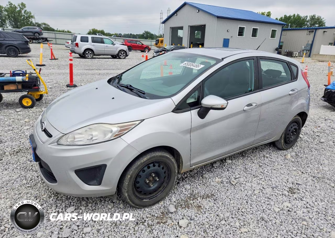 2013 Ford Fiesta Se VIN:3FADP4EJ8DM164384 - 1