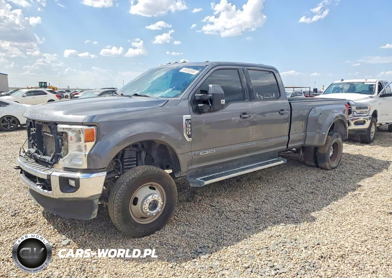 2022 Ford F-350 Lariat – zdjęcie 1 z 12