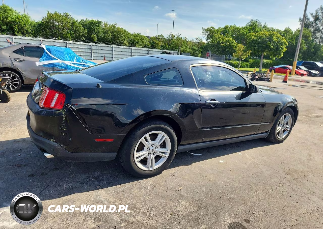 2012 Ford Mustang VIN:1ZVBP8AM6C5253705 - 3