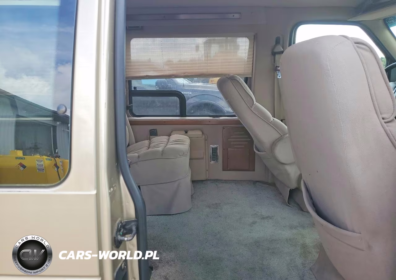 1999 Ford Econoline E150 Van VIN:1FDRE14W3XHB88825 - 11