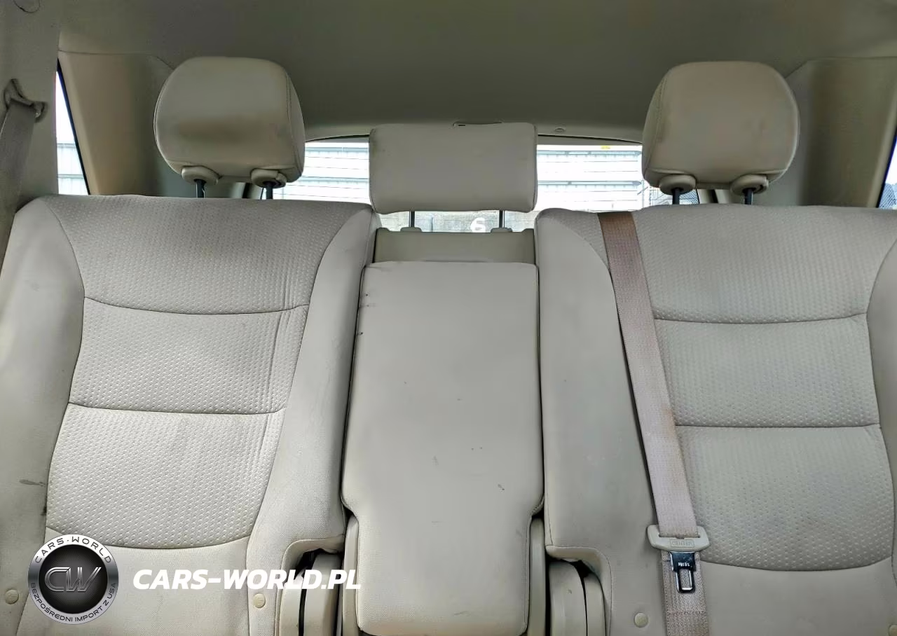 2012 Kia Sorento VIN:5XYKT3A19CG191845 - 10