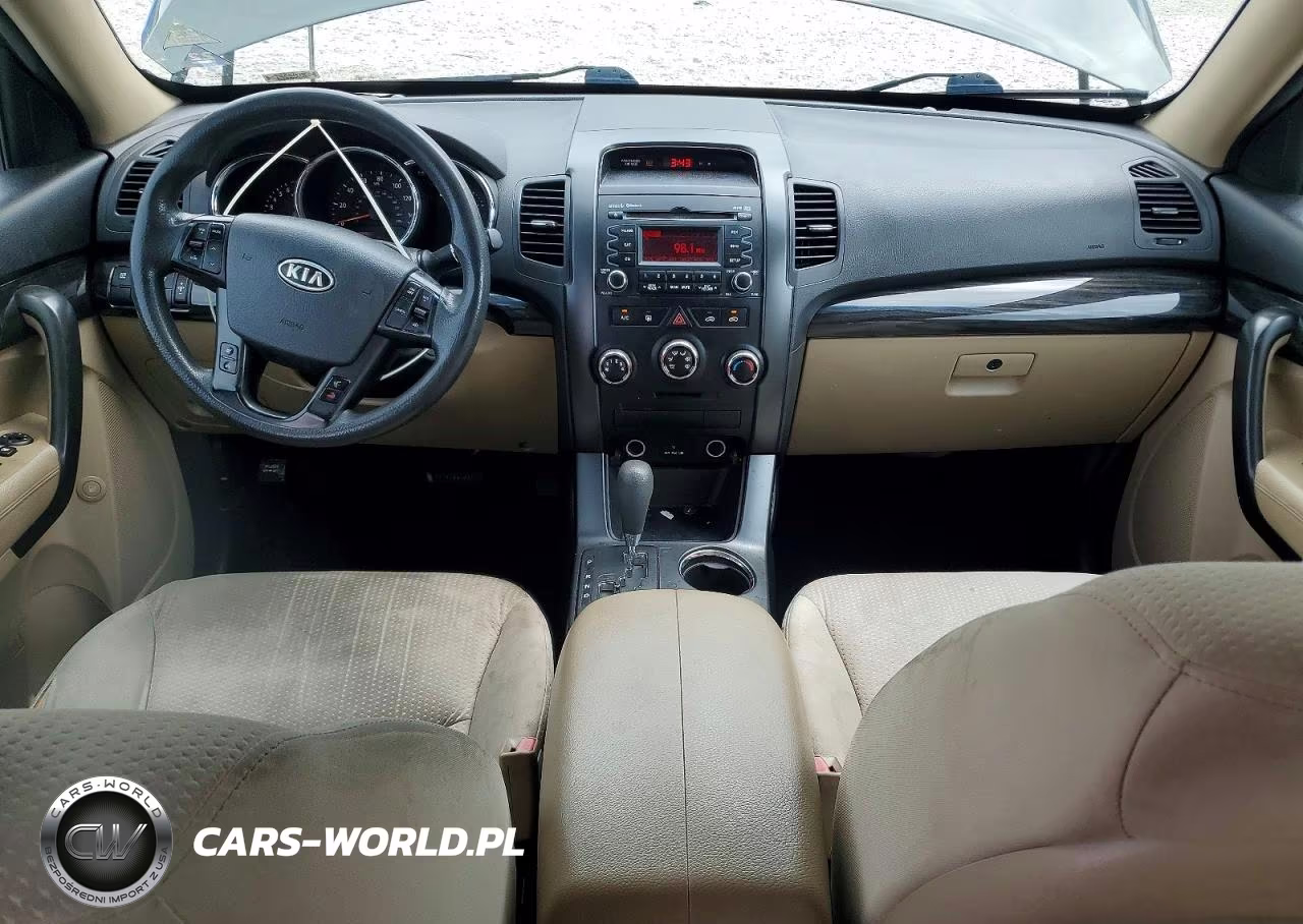 2012 Kia Sorento VIN:5XYKT3A19CG191845 - 8