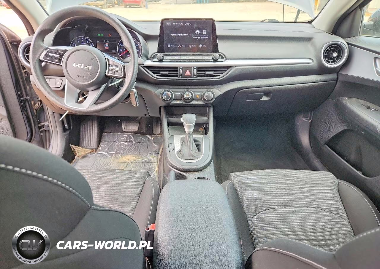 2023 Kia Forte Lx VIN:3KPF24AD7PE537558 - 8