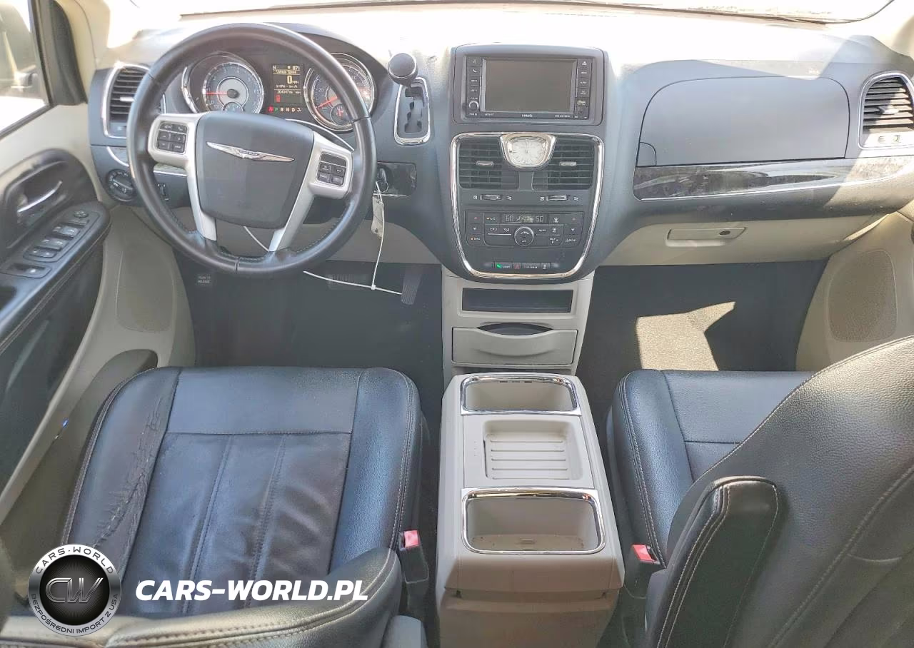 2016 Chrysler Town & Country Touring VIN:2C4RC1BG4GR157870 - 8