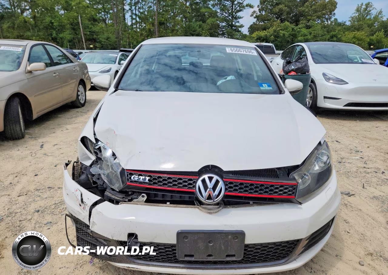 2014 Volkswagen Gti VIN:WVWGD7AJ5EW000003 - 5