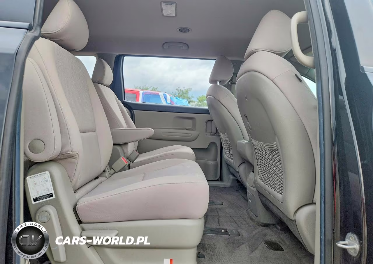2019 Kia Sedona L VIN:KNDMA5C19K6565363 - 11