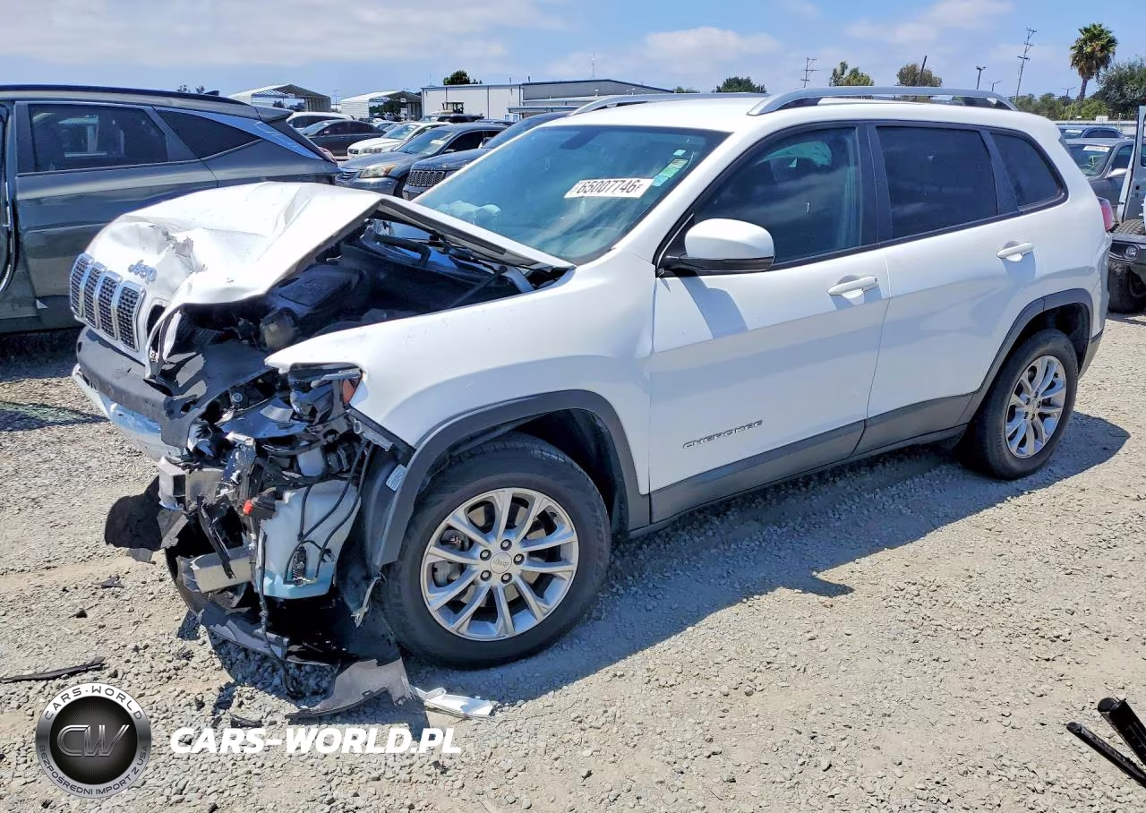 2020 Jeep Cherokee Latitude VIN:1C4PJMCB5LD526802 - 1