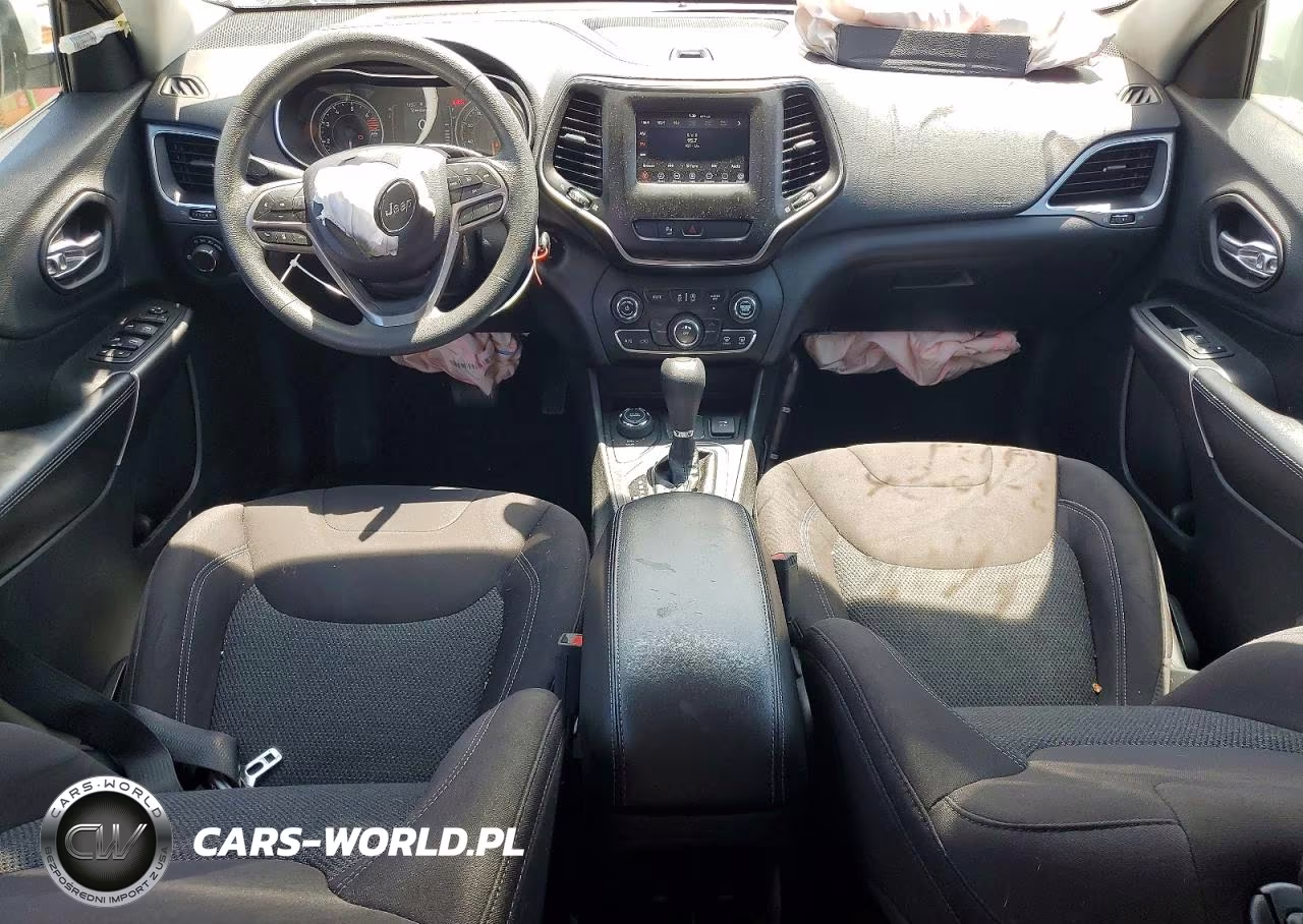 2020 Jeep Cherokee Latitude VIN:1C4PJMCB5LD526802 - 8