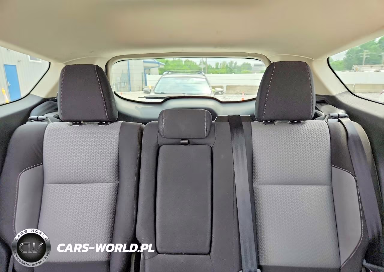 2019 Ford Escape Se VIN:1FMCU0GDXKUA68761 - 10