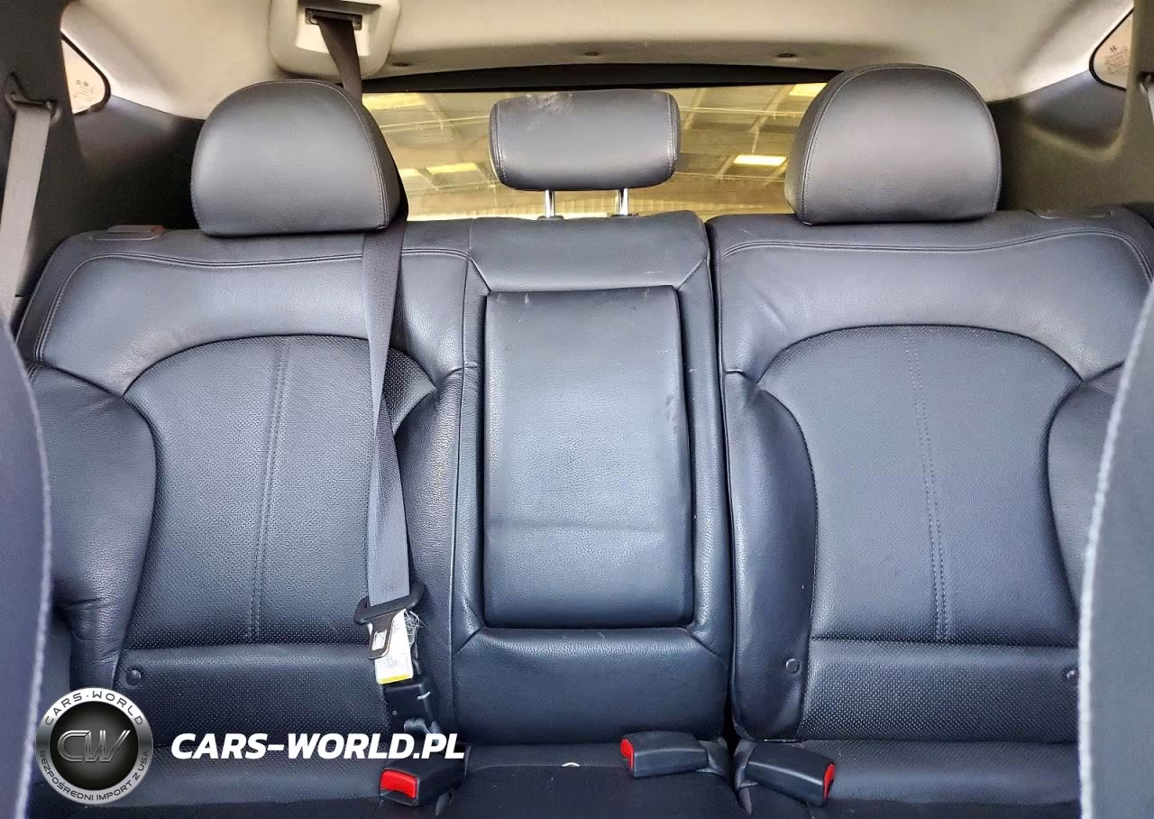 2011 Hyundai Tucson Limited VIN:KM8JU3AC1BU156848 - 10