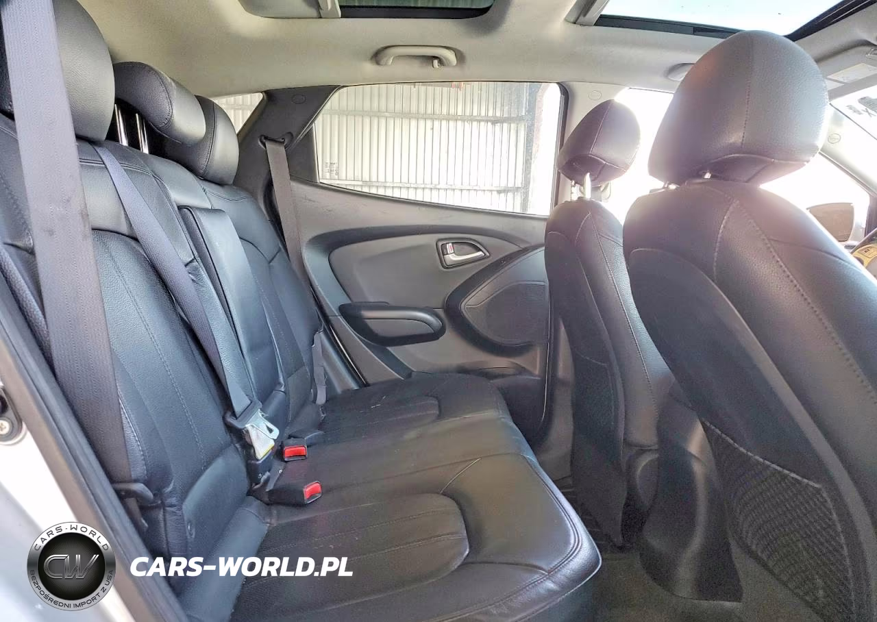2011 Hyundai Tucson Limited VIN:KM8JU3AC1BU156848 - 11