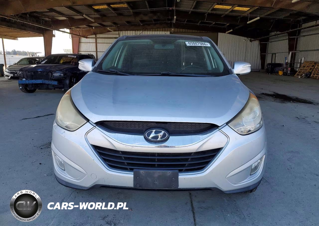 2011 Hyundai Tucson Limited VIN:KM8JU3AC1BU156848 - 5