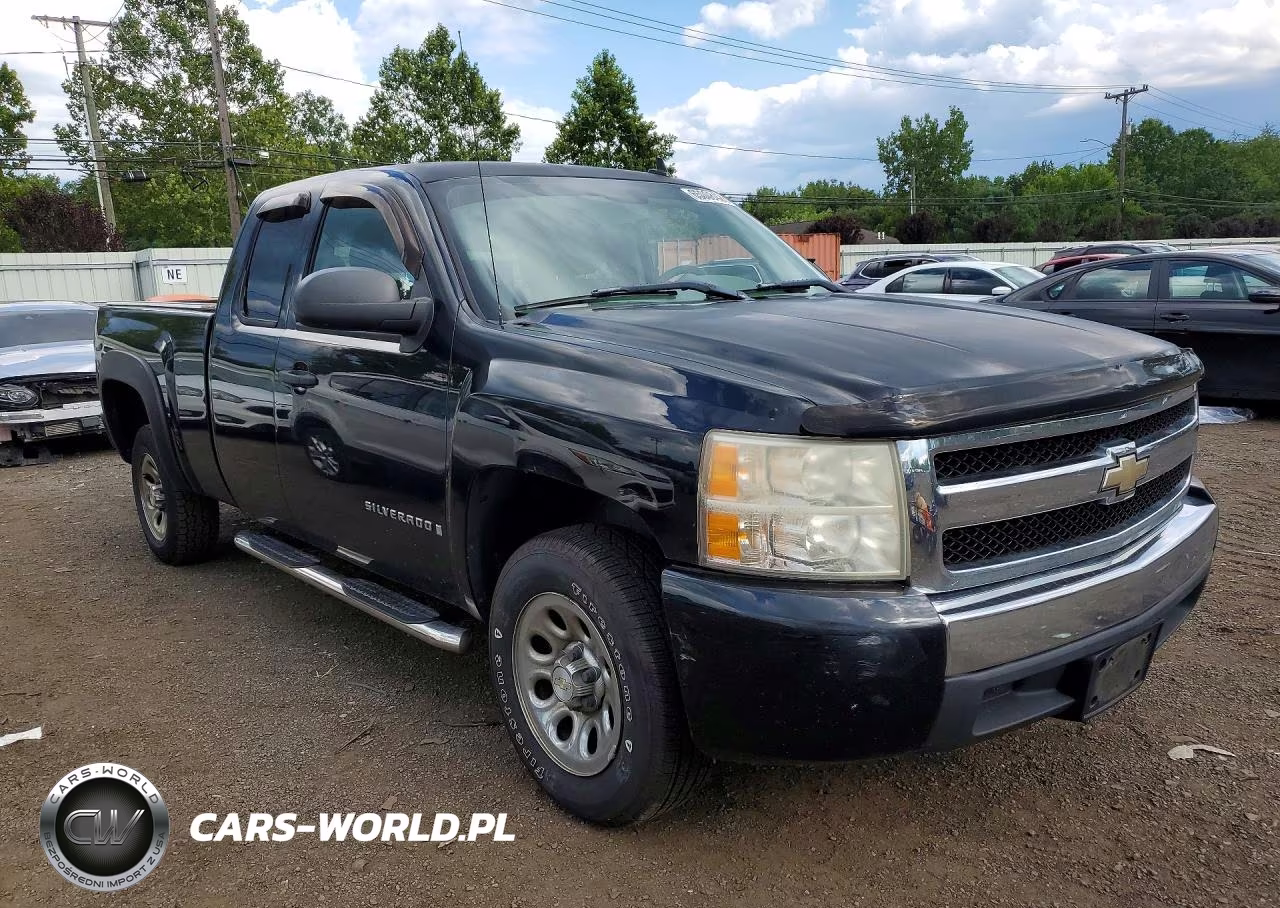 2008 Chevrolet Silverado C1500 VIN:1GCEC19X48Z137923 - 4
