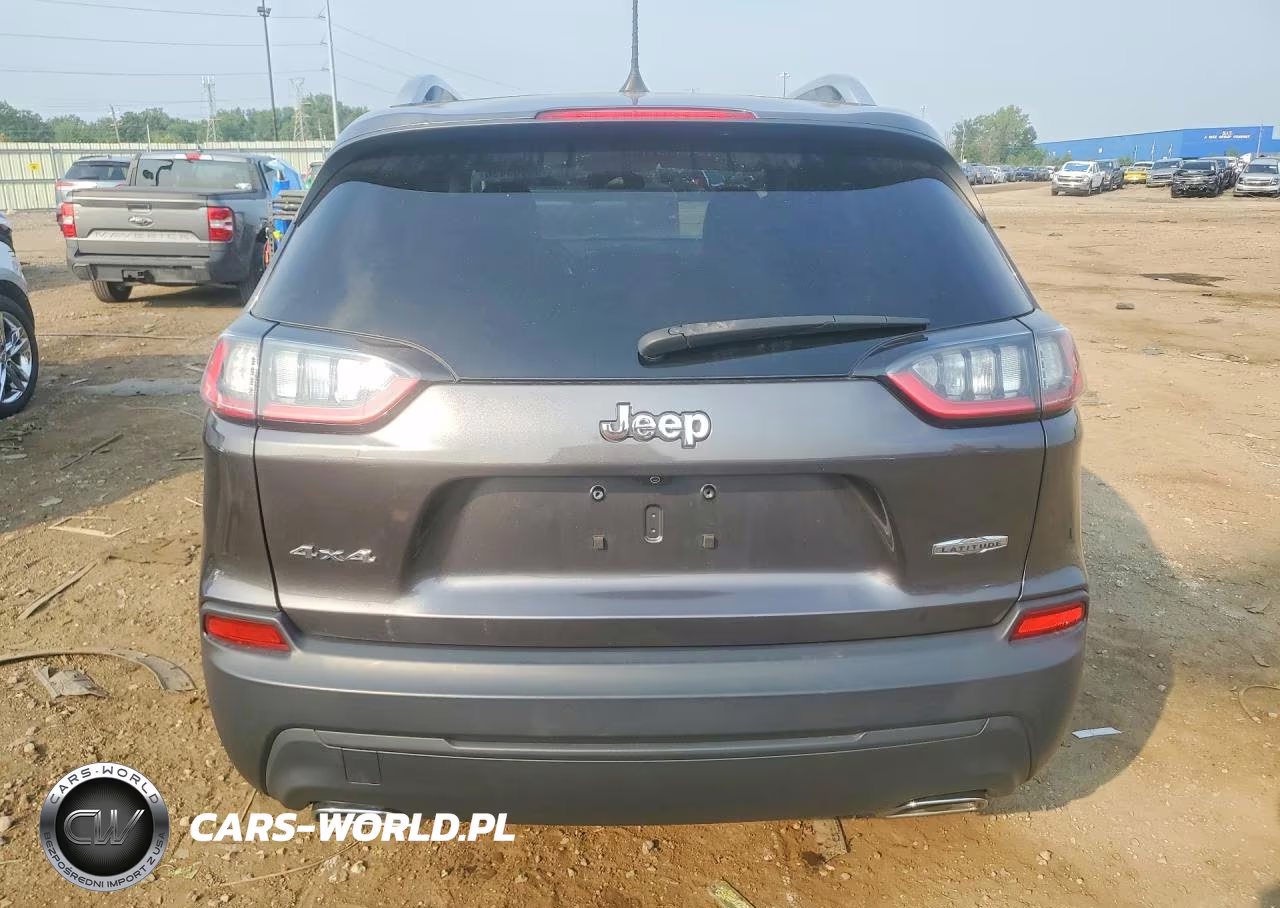 2019 Jeep Cherokee Latitude Plus VIN:1C4PJMLX0KD233397 - 6