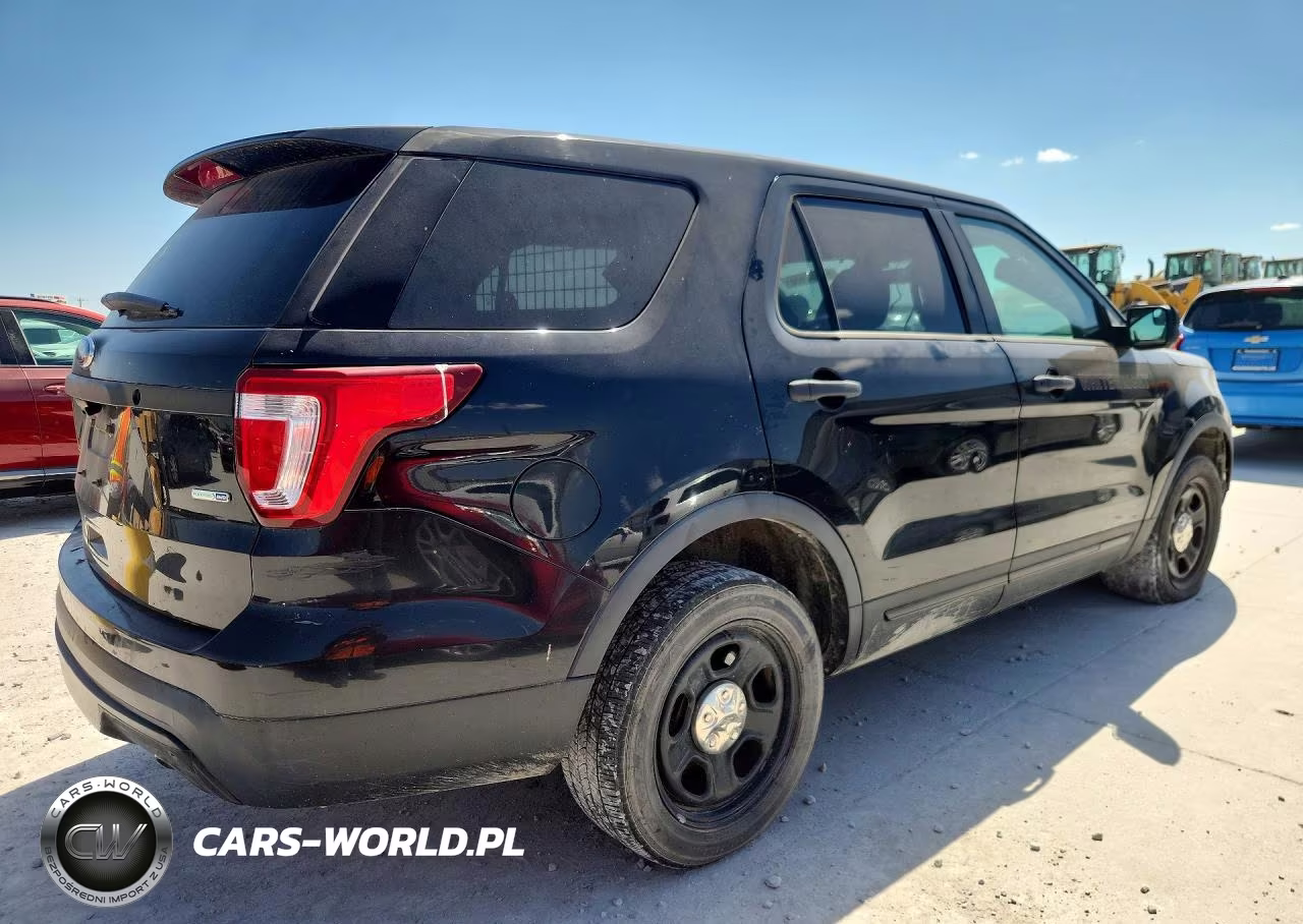 2017 Ford Explorer Police Interceptor VIN:1FM5K8AR9HGC24961 - 3