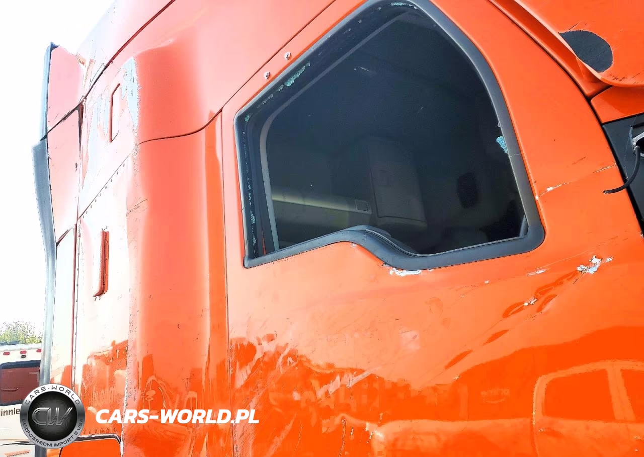 2024 Kenworth T680 Semi Truck VIN:1XKYDK9X7RJ320673 - 14