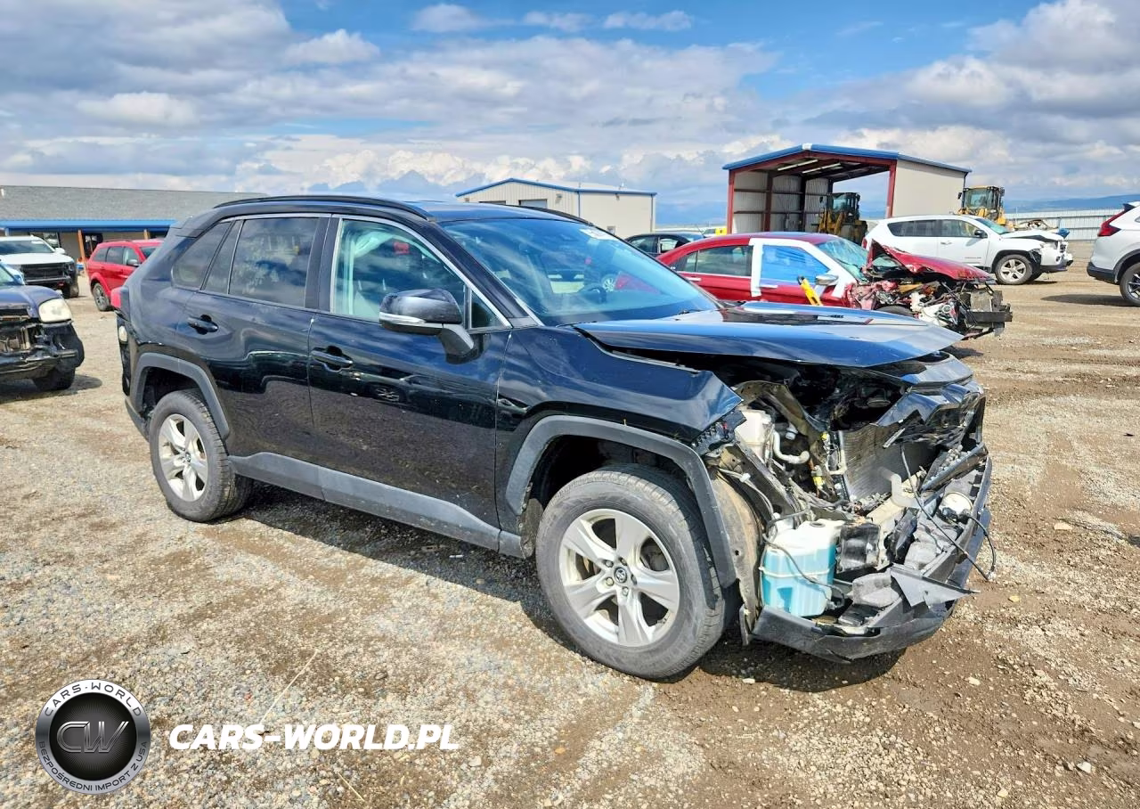 2021 Toyota Rav4 Xle VIN:2T3P1RFV4MW156918 - 4