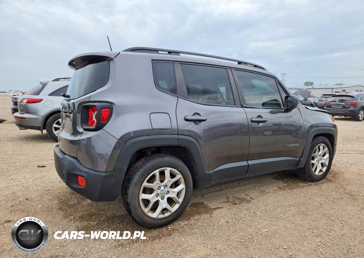 2018 Jeep Renegade Latitude VIN:ZACCJABB8JPJ26100 - 3
