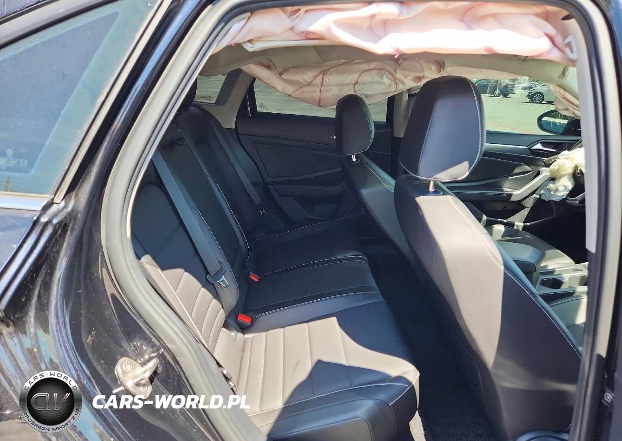2024 Volkswagen Jetta Se VIN:3VW7M7BU3RM035778 - 10