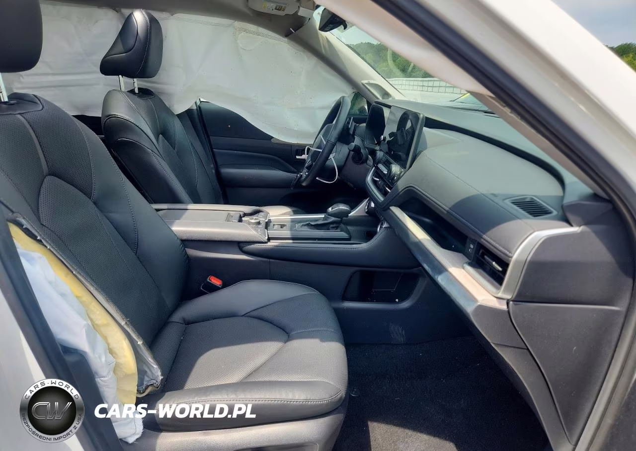 2025 Toyota Grand Highlander Platinum VIN:5TDAAAB51SS071790 - 7
