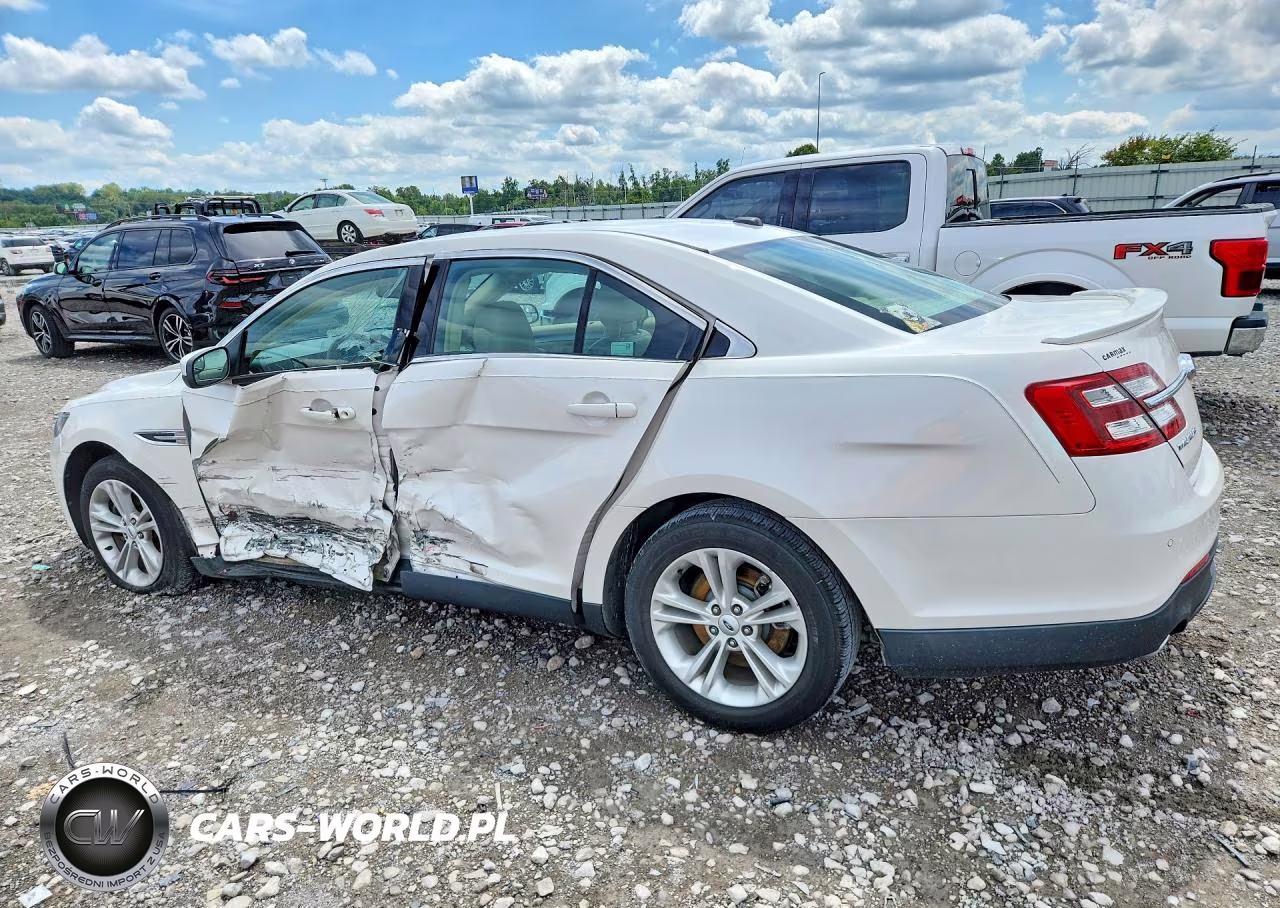 2015 Ford Taurus Sel VIN:1FAHP2E89FG179976 - 2