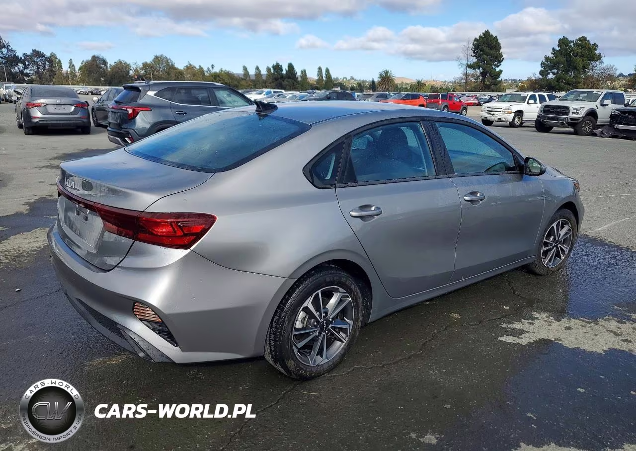 2023 Kia Forte Lxs VIN:3KPF24ADXPE506868 - 3