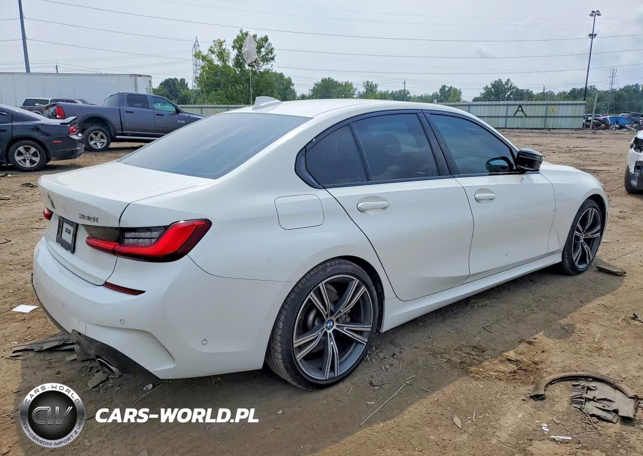 2020 BMW 330Xi VIN:3MW5R7J06L8B39222 - 3