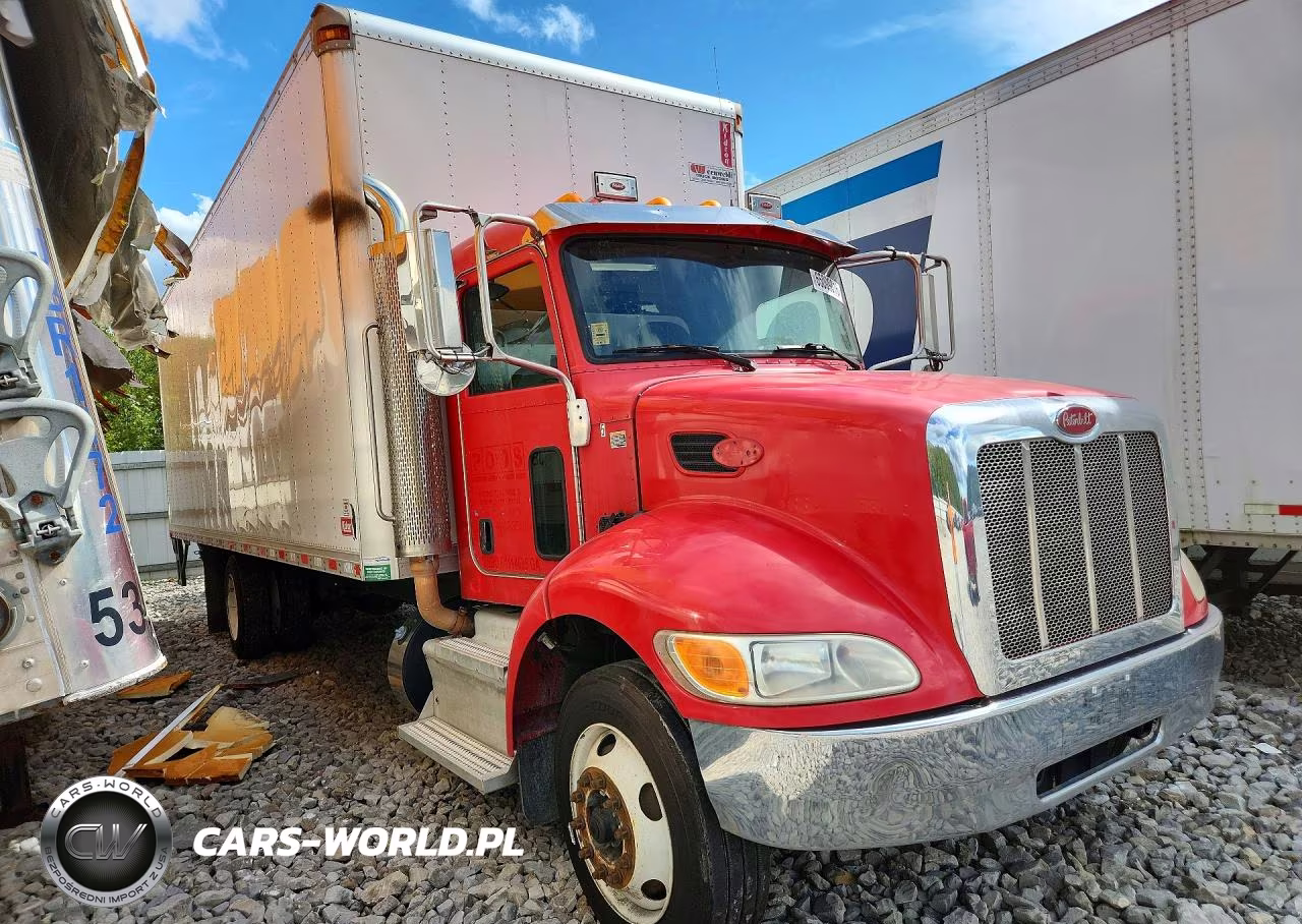 2014 Peterbilt 352 Box Truck VIN:2NP2HM6X8EM238954 - 4