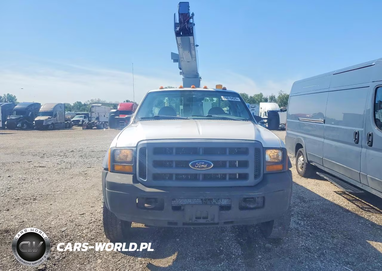 2005 Ford F450 Super Duty VIN:1FDXF47Y65ED06447 - 5
