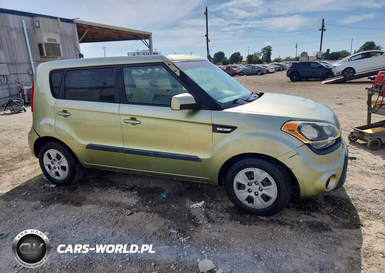 2012 Kia Soul Base VIN:KNDJT2A56C7475472 - 4